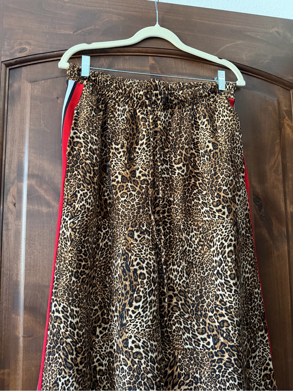 Jade by Jane Leopard Print Track pants with Red Side Stripe size L never worn